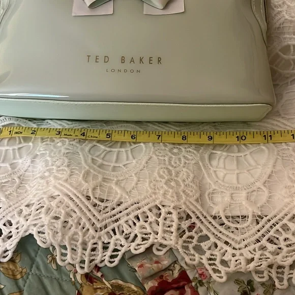 TED BAKER LARGE COSMETIC BAG - Picture 5 of 7